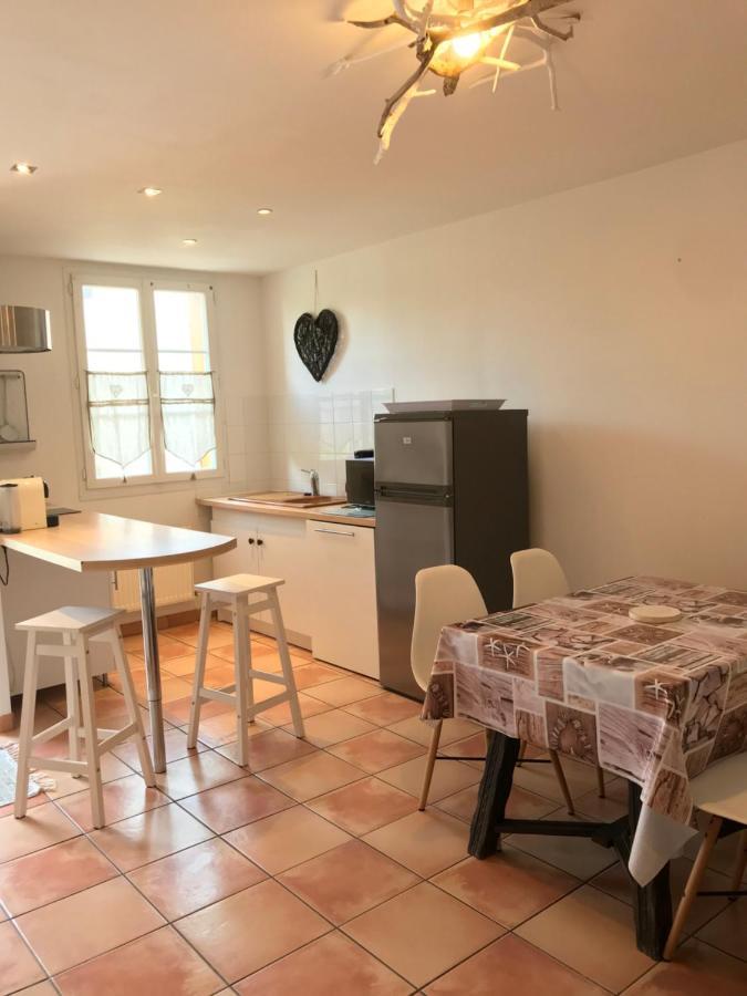 Le Bois Flotte Villa Arrigny ภายนอก รูปภาพ